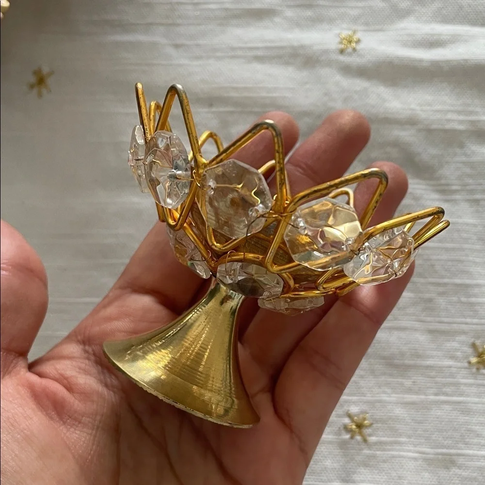 Elegant Gold and Crystal Decorative diya tealight
